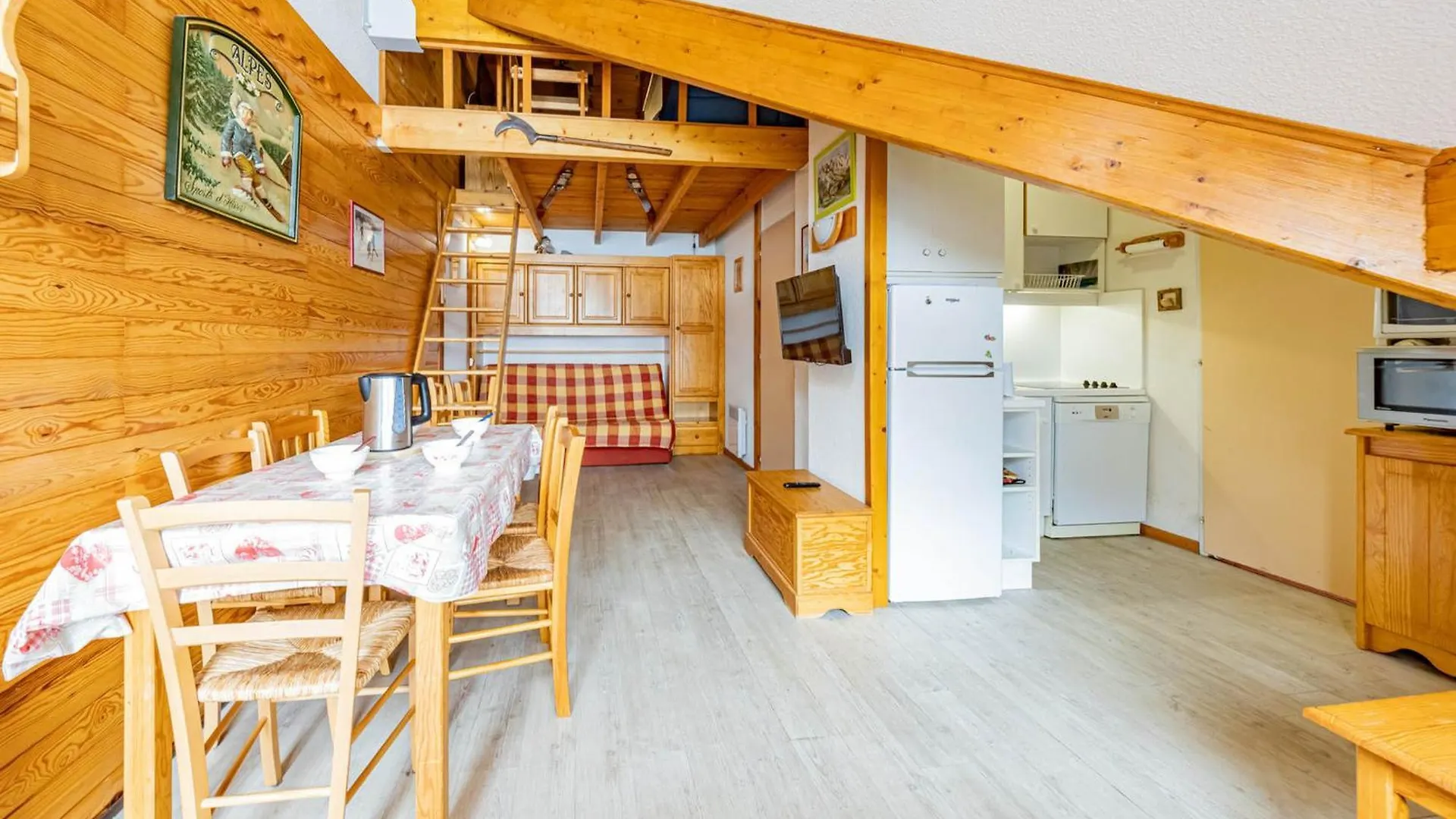 Duplex Confort Lambrisse 6 Pers Avec Ski Lockers - Fr-1-807-79 Saint-François-Longchamp 0*,